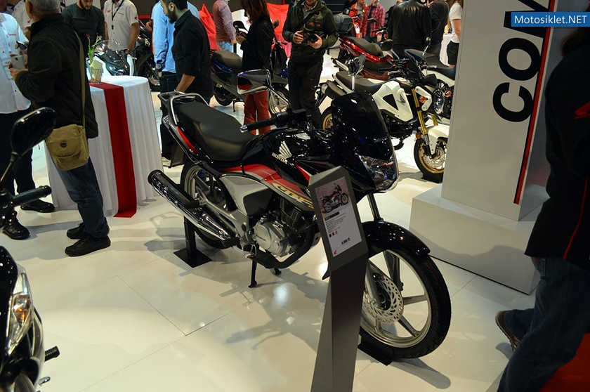 Honda-Standi-2015-MotosikletFuari-Image013