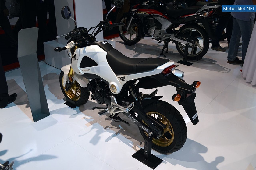 Honda-Standi-2015-MotosikletFuari-Image022