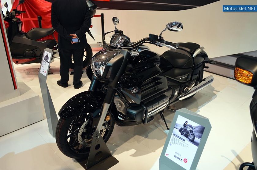 Honda-Standi-2015-MotosikletFuari-Image024