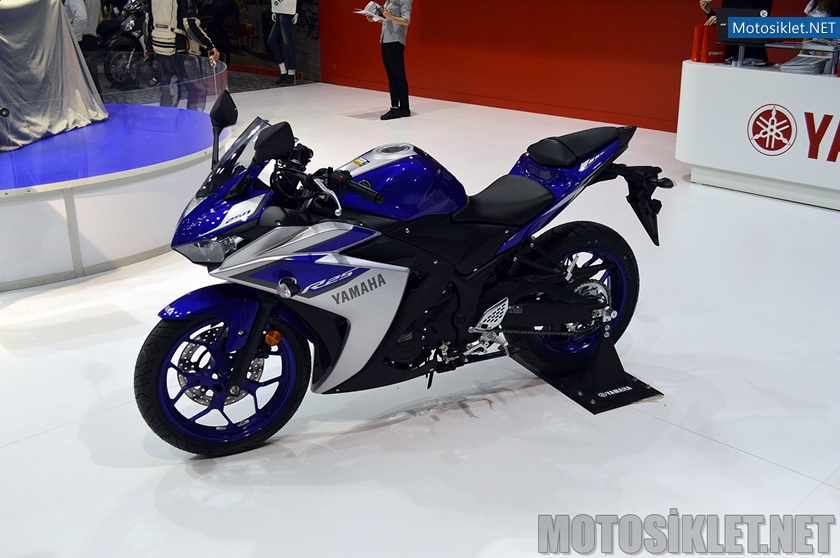 Yamaha-Standi-2015-Motosiklet-Fuari-024