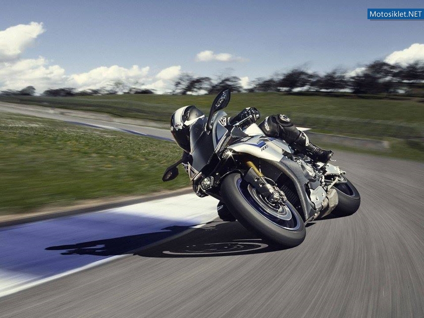 Yamaha-YZF-R1M-Special-Edition-2015-016