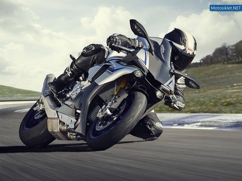 Yamaha-YZF-R1M-Special-Edition-2015-017