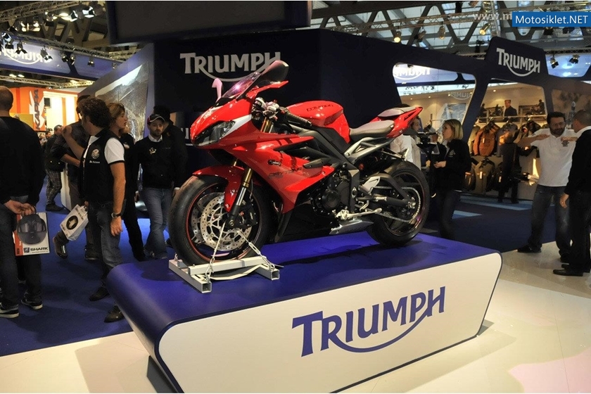 Triumph-Milano-MotosikletFuari-016