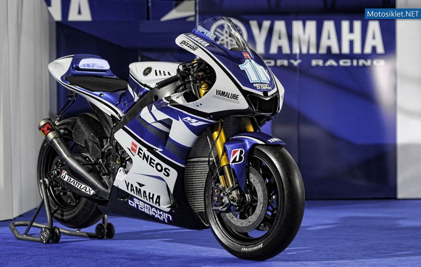 Yamaha-YZRM1-MotoGP-2012-016