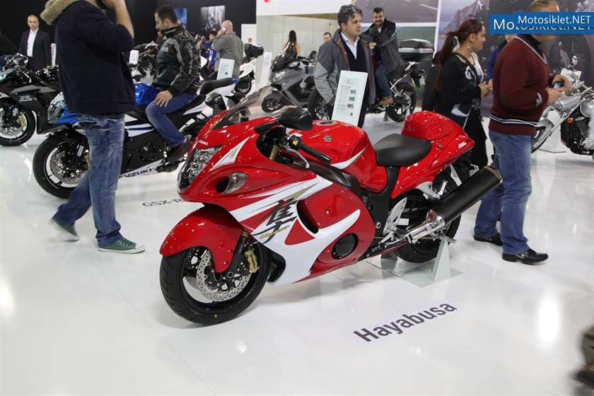 Suzuki-Standi-Motosiklet-Fuari-2014-002