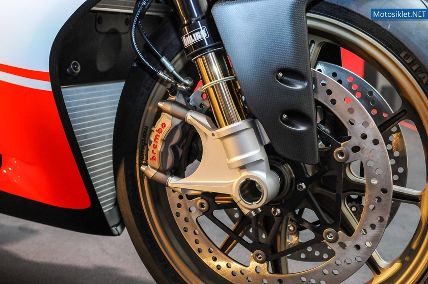 Ducati-1199-Superleggera-2014-011