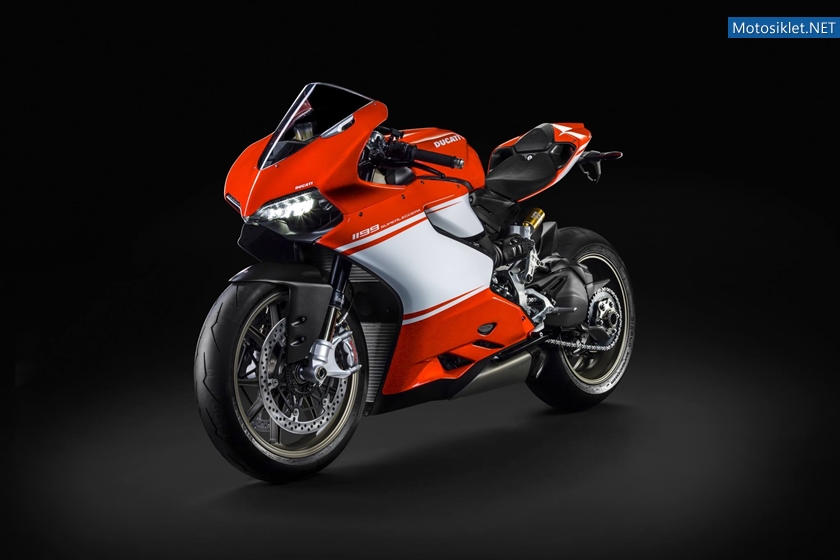 Ducati-1199-Superleggera-2014-049
