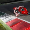 2014-Ducati-899-Panigale-033