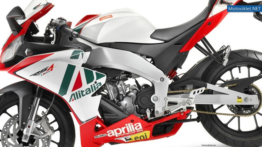 Aprilia-RS4-125cc-001
