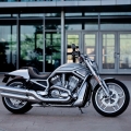 Harley-Davidson-V-RodDyna-Switchback-2012-007