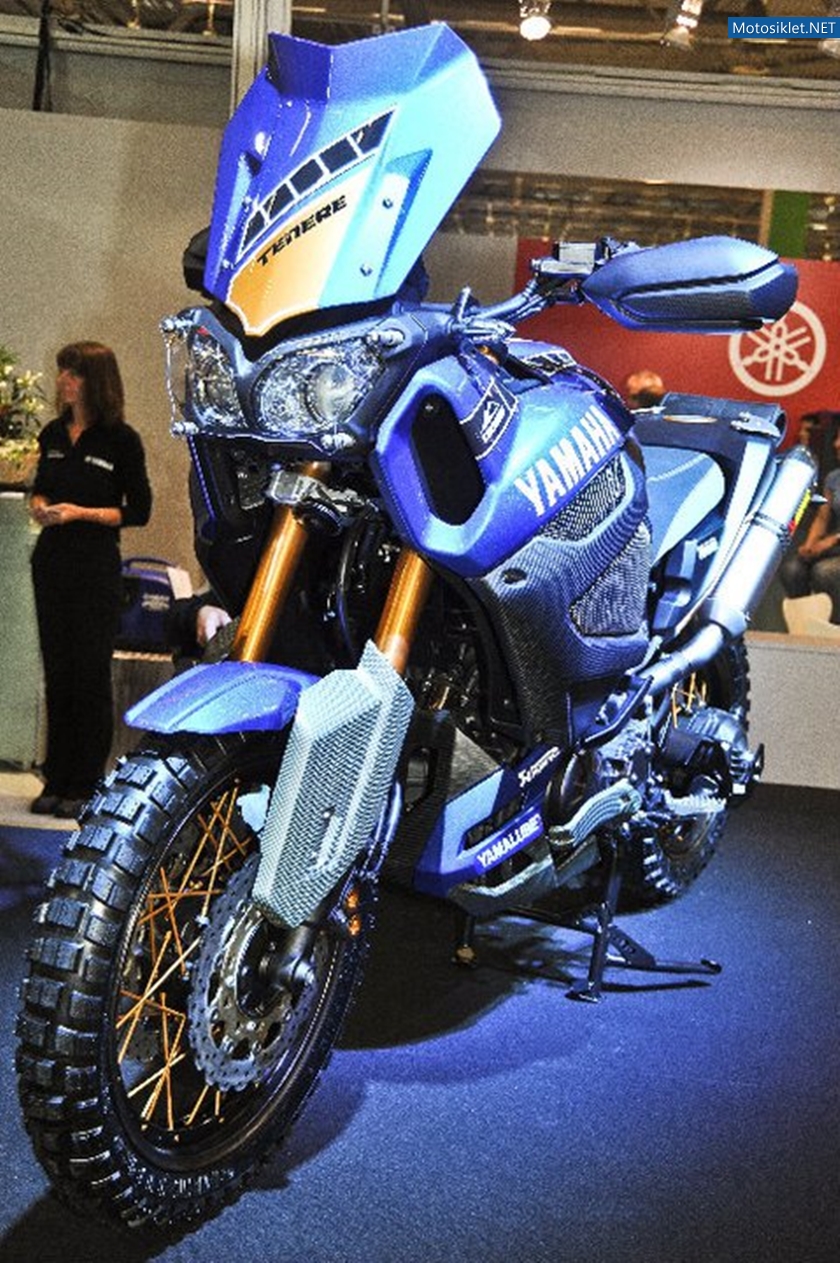2010-INTERMOT-Motosiklet-Fuari-003