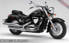 2010suzukiboulevardc50b.jpg