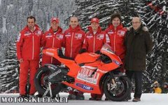 _ducati_2010_lansman_257473.jpg