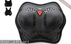 daineseboobs.jpg
