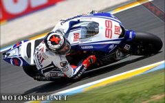 Jorge-Lorenzo-Yamaha-2009.jpg