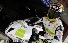 motogpsofuoglumoto2.jpg