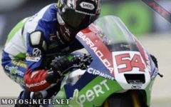 sofuoglu_yakin_assen_250611.jpg