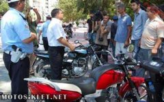 polis-motosiklet-suruculeri.jpg