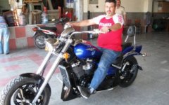 odemisli-motosiklet-tasarimcisina-buyuk-ilgi-IHA-20110721AY446820-3-t.jpg