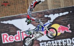 redbullaciklama.jpg