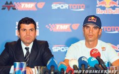 kenan-sofuoglu-2012-basin-toplantisi.jpg