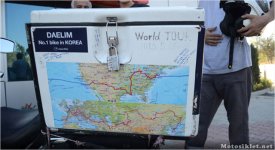 dailem-world-tour.jpg