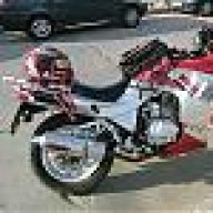 judge_R1