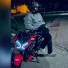 Emre_Seles1