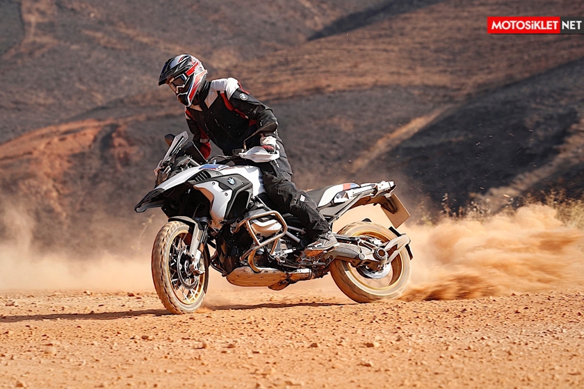 bmw-R1250GS-2019-103
