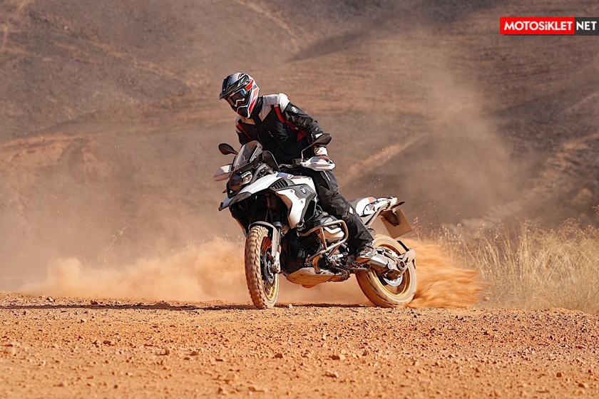 bmw-R1250GS-2019-104