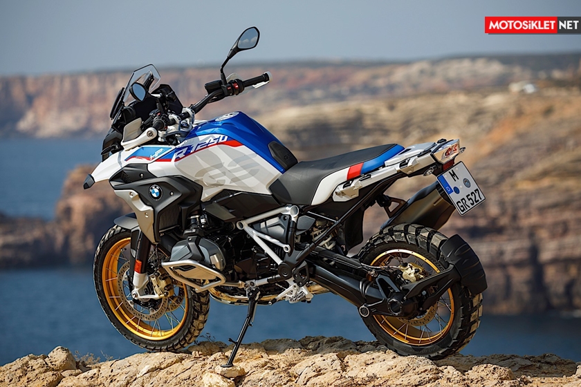 bmw-R1250GS-2019-105