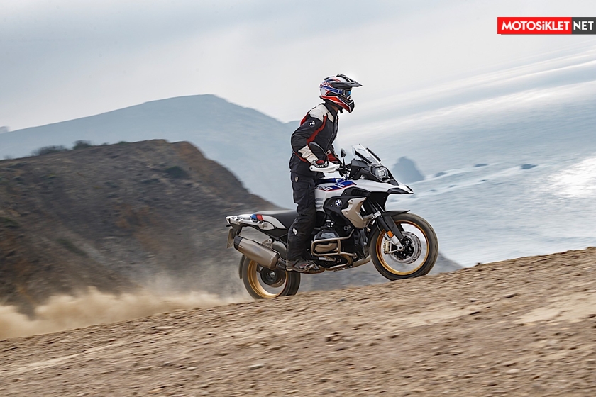 bmw-R1250GS-2019-131