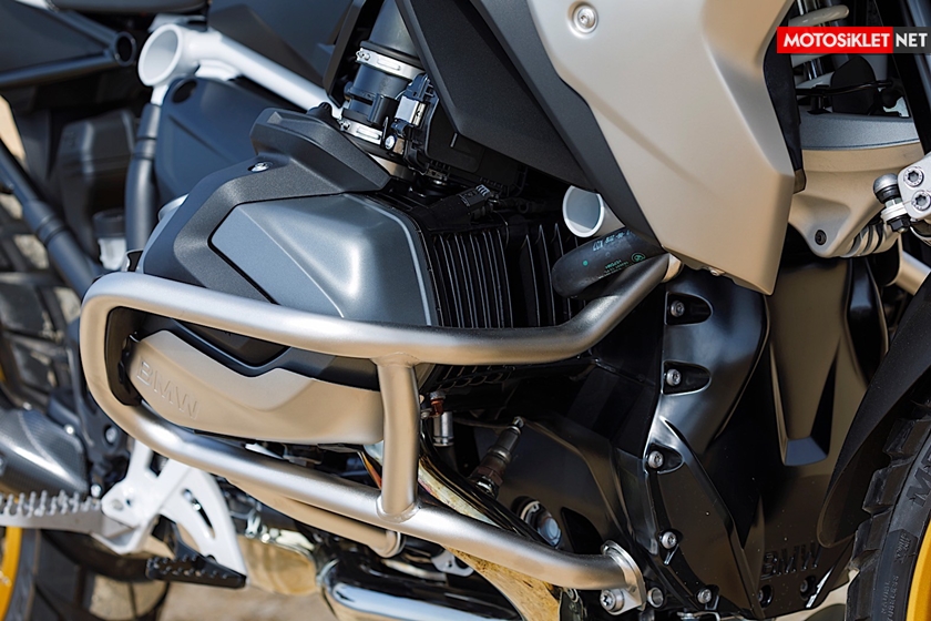 bmw-R1250GS-2019-152