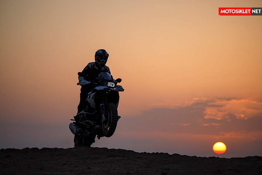 bmw-R1250GS-2019-24