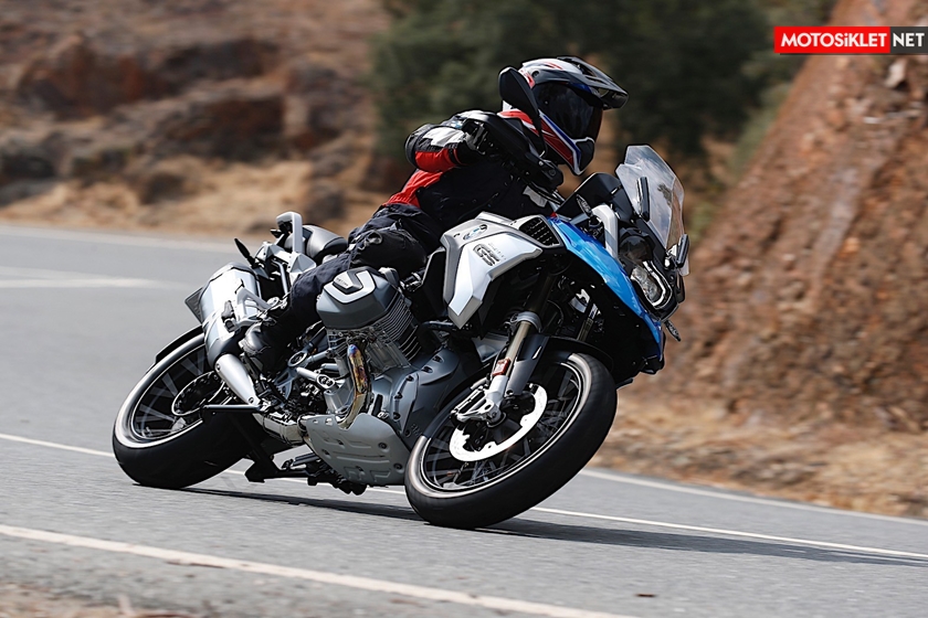 bmw-R1250GS-2019-71