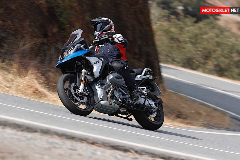 bmw-R1250GS-2019-72