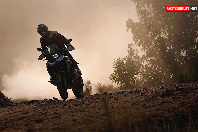 bmw-R1250GS-2019-87
