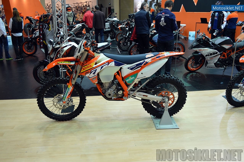 KTM-Standi-2015-Motosiklet-Image-020