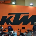 KTM-Standi-2015-Motosiklet-Image-022