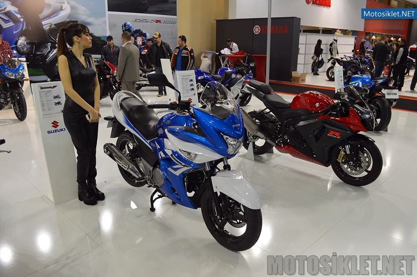 Suzuki-Standi-2015-MotosikletFuari-Image-001