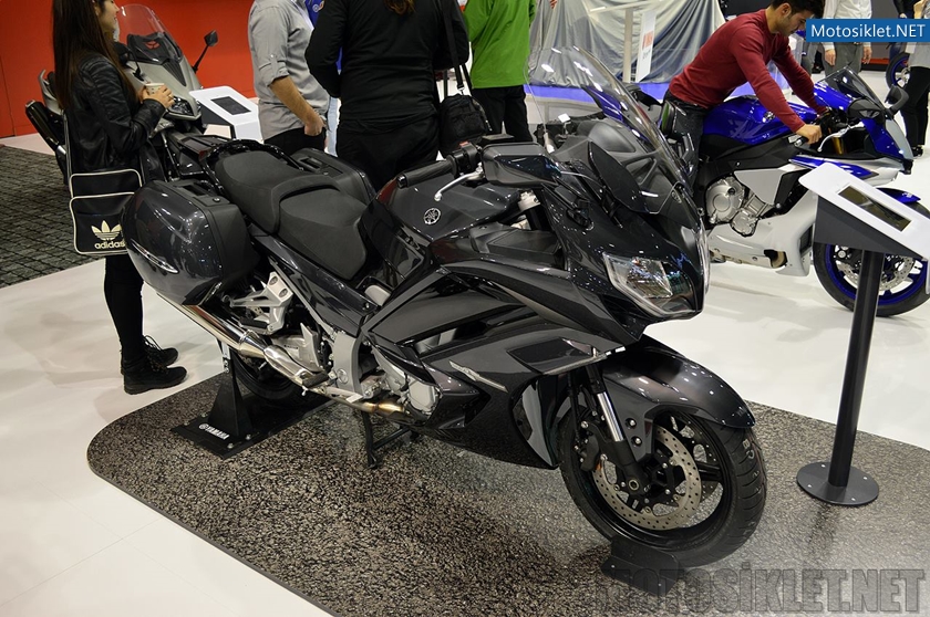 Yamaha-Standi-2015-Motosiklet-Fuari-029
