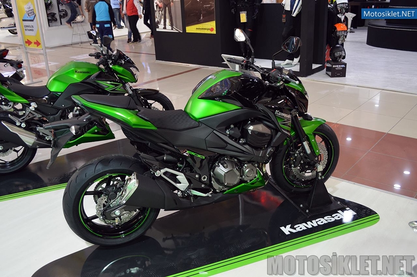 KawasakiStandi-2015-MotosikletFuari-Image-002