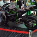 KawasakiStandi-2015-MotosikletFuari-Image-015