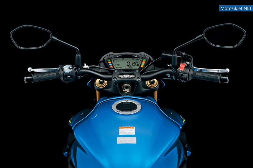 Suzuki-GSX-S1000-2015-Image-010
