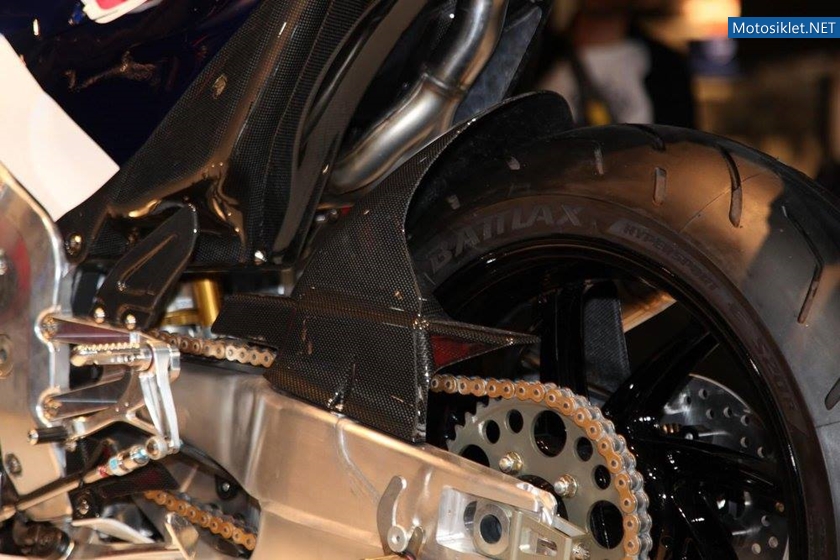 Honda-RC213V-S-2015-Image-022