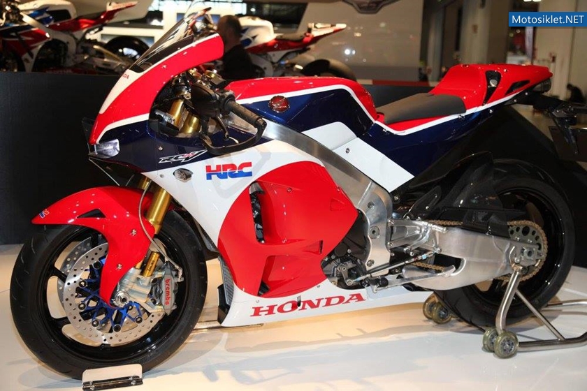 Honda-RC213V-S-2015-Image-046