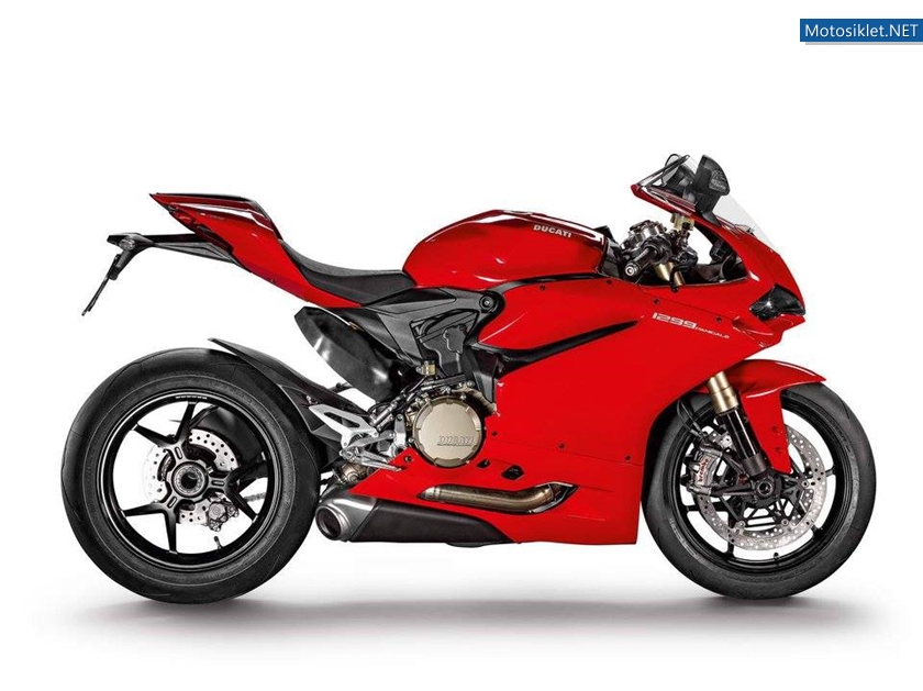 Ducati-1299-Panigale-2015-Image-14