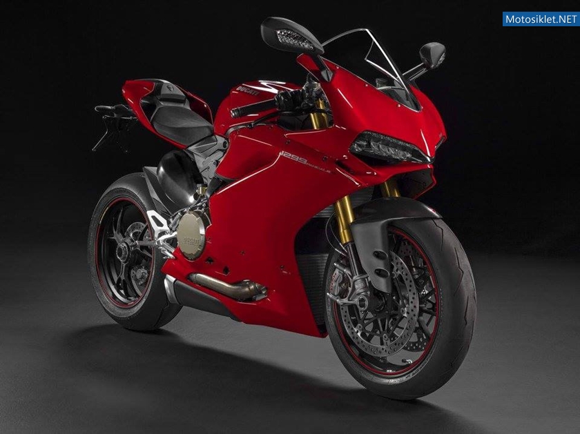 Ducati-1299-Panigale-2015-Image-16