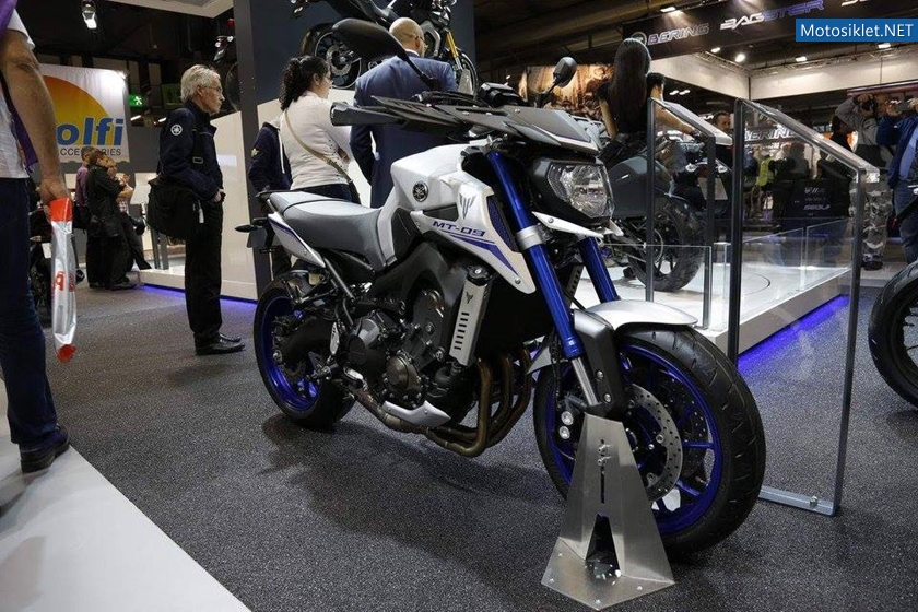 YamahaStandi-MilanoMotosikletFuari-EICMA-2015-002