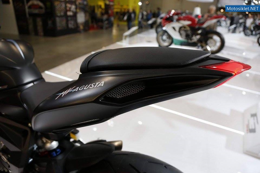 MVAgustaStandi-MilanoMotosikletFuari-EICMA-2015-008